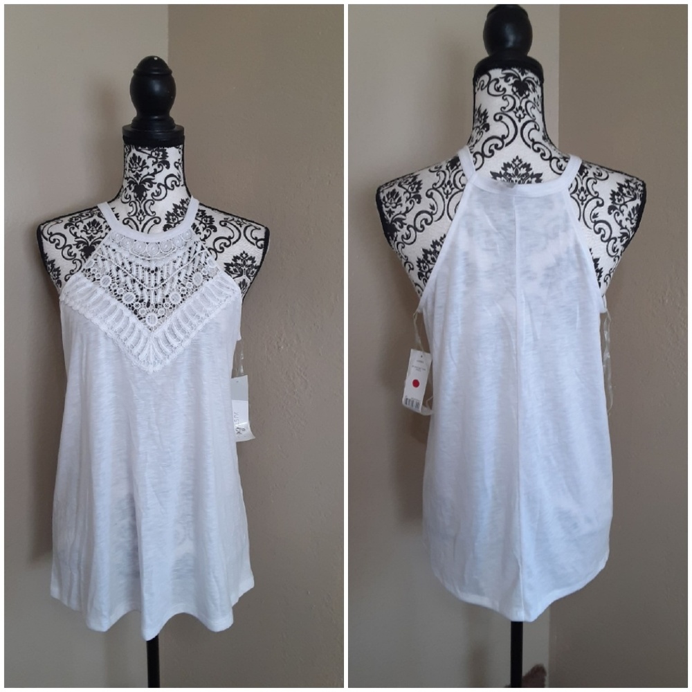Ladies Crochet Tank NWT